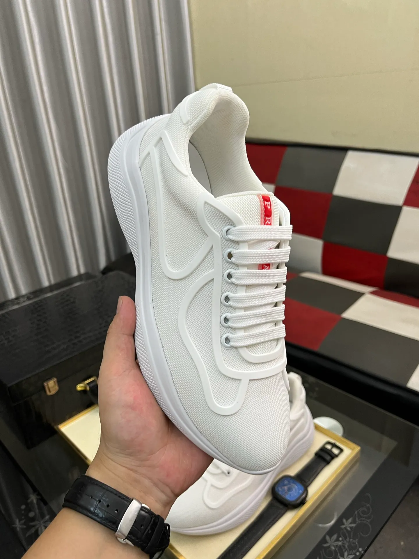 Men's shoes 💰400⌚️⌚️【PRADA】Prada casual shoes, originally developed 1:1, made of high-mercerized cowhide with imported cowhide, silk sheepskin lining, rubber outsole, comfortable and soft on the foot, size: 38-444️⃣Colors available